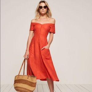Reformation Mariposa Dress in Red Linen size 2